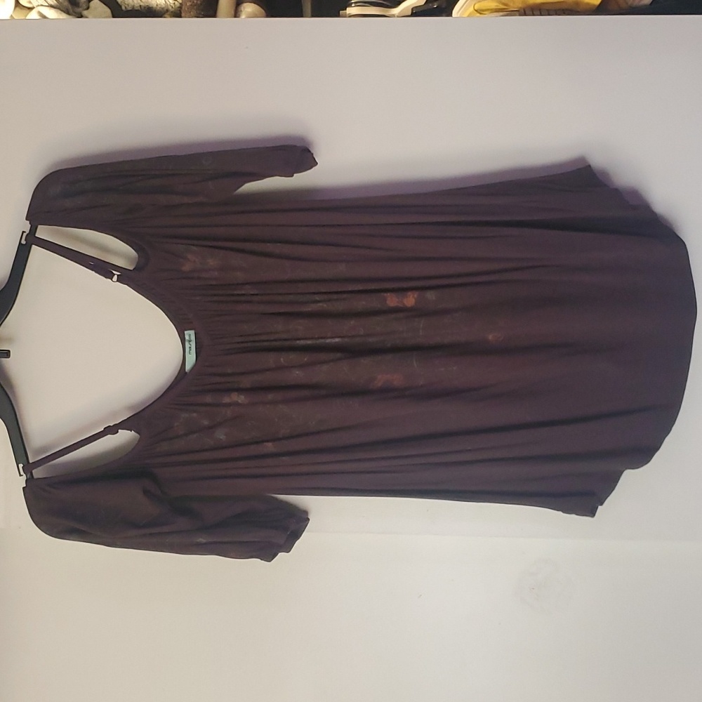 Maurices shirt - peep shoulder & floral design